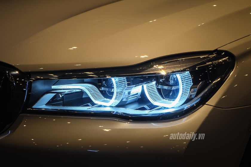 Cận cảnh BMW 740Li 2016 vừa ra mắt tại Việt Nam BMW_7-Series (26).jpg