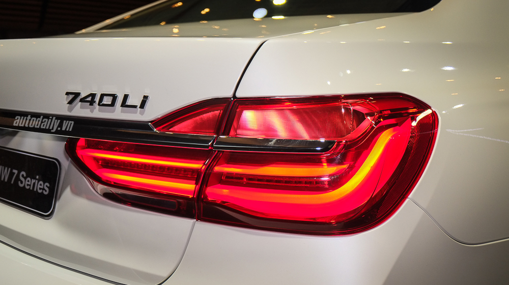 Cận cảnh BMW 740Li 2016 vừa ra mắt tại Việt Nam BMW_7-Series (32).jpg