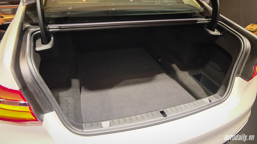 Cận cảnh BMW 740Li 2016 vừa ra mắt tại Việt Nam BMW_7-Series (33).jpg