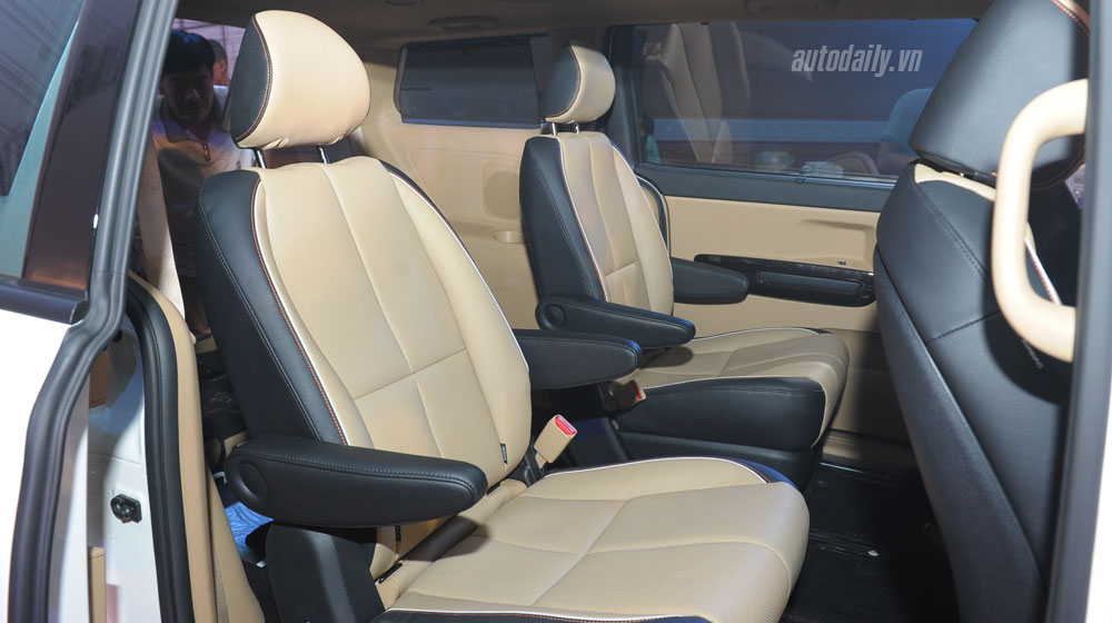 Kia Grand Sedona ra mắt tại Hà Nội, giá từ 1,180 tỷ đồng DSC_0411.jpg