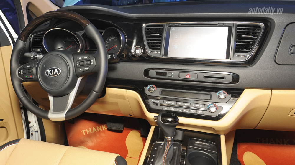Kia Grand Sedona ra mắt tại Hà Nội, giá từ 1,180 tỷ đồng DSC_0427.jpg