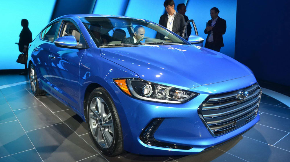 Hyundai muốn Elantra 2017 dẫn đầu phân khúc HYUNDAI-ELANTRA-LA-11.jpg