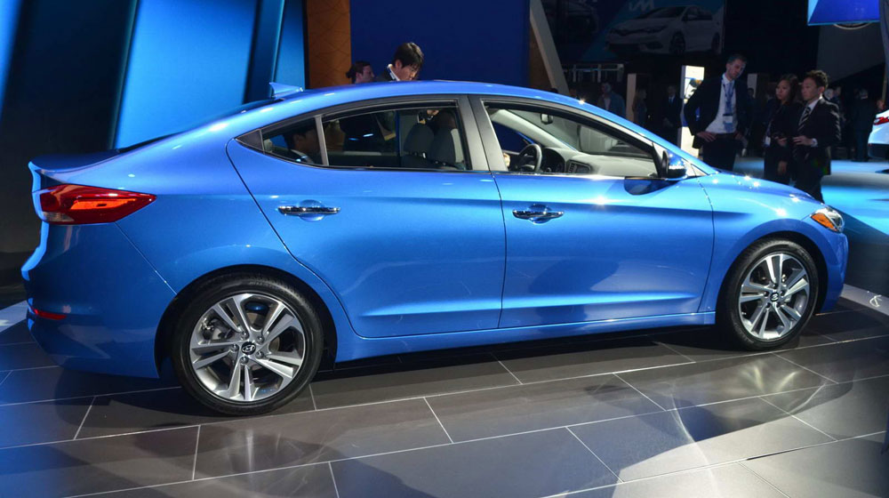 Hyundai muốn Elantra 2017 dẫn đầu phân khúc HYUNDAI-ELANTRA-LA-9-(1).jpg