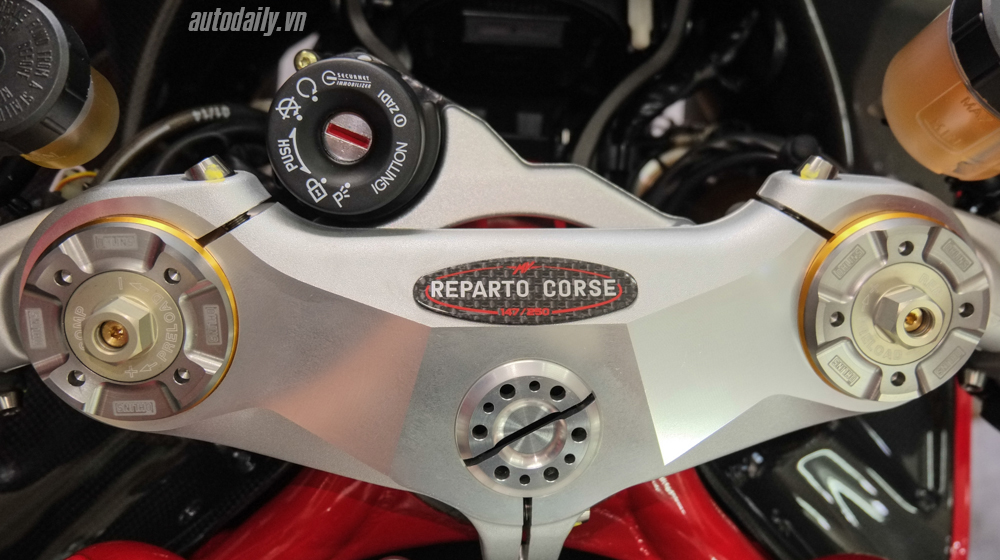 Chi tiết MV Agusta F4 RC đầu tiên tại Việt Nam MV_Agusta_F4_RC (19).jpg