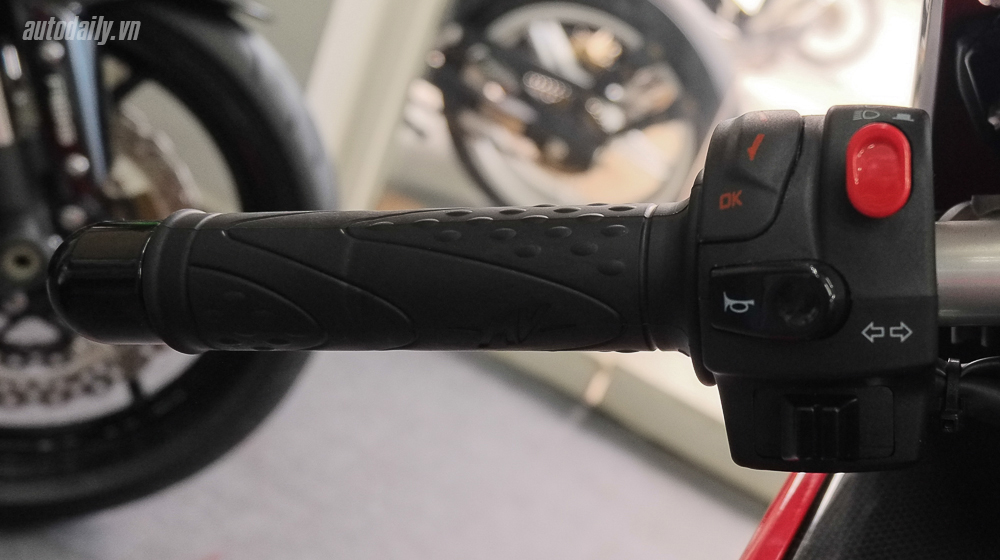 Chi tiết MV Agusta F4 RC đầu tiên tại Việt Nam MV_Agusta_F4_RC (21).jpg