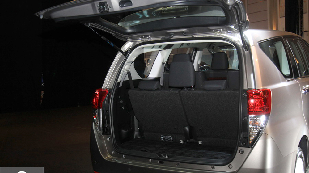 Ảnh chi tiết nội thất Toyota Innova 2016 Toyota innova 2016 (26).JPG