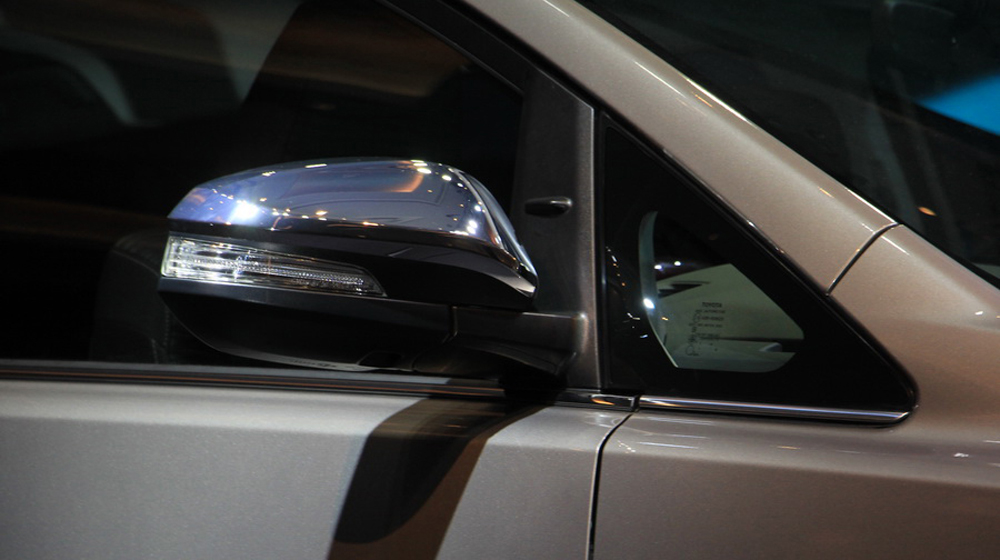 Soi chi tiết Toyota Innova 2016 vừa ra mắt Toyota innova 2016 (34).JPG