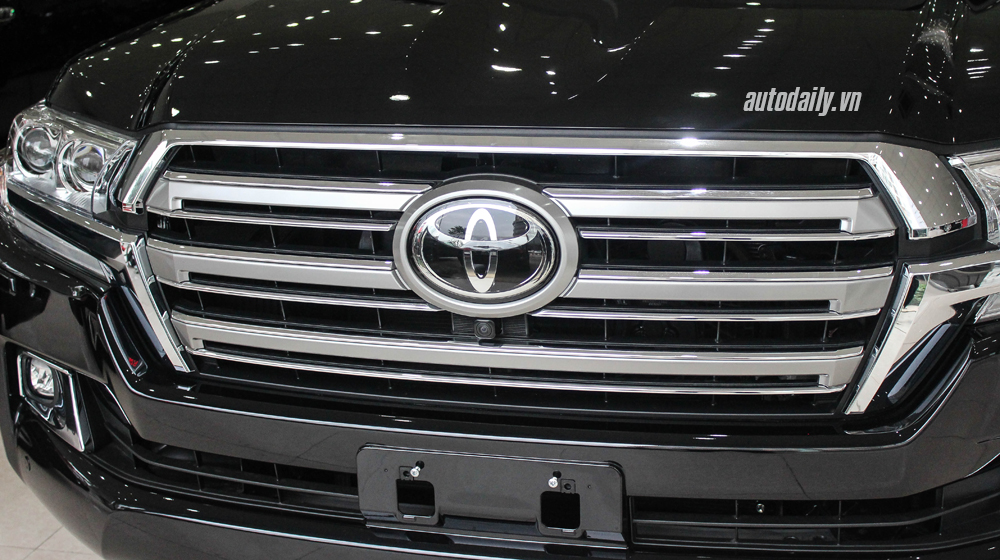 Soi kỹ Toyota Land Cruiser 2016 vừa về Việt Nam toyota land cruiser (4).JPG