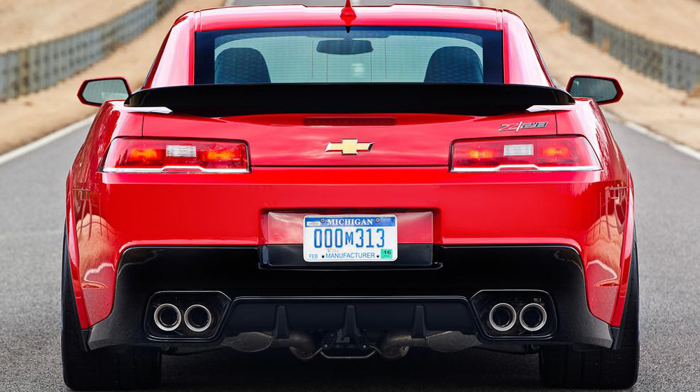 Mustang Shelby GT350R và Camaro Z/28 - kẻ tám lạng người nửa cân Camaro Z28 (5).JPG