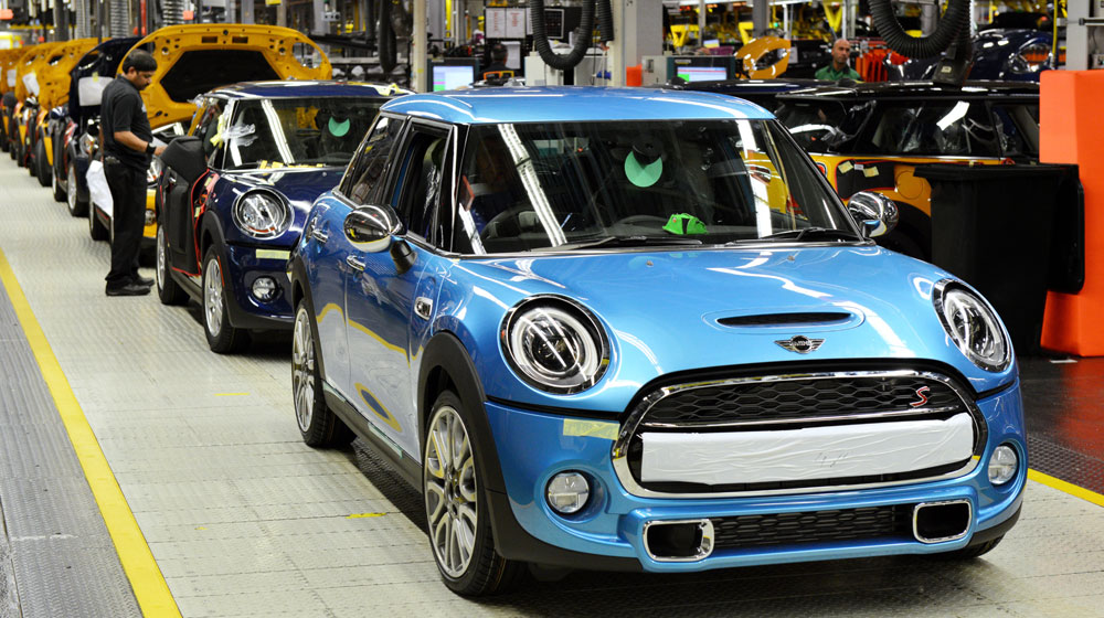 Những bí mật tại Anh quốc dành riêng cho chủ xe MINI 1.-Cac--tan-binh--MINI-da-san-sang-xuat-xuong-va-chu-du-den-hon-108-nuoc,-thoa-long-dam-me-xe-cua-cac-fan-ham-mo.jpg