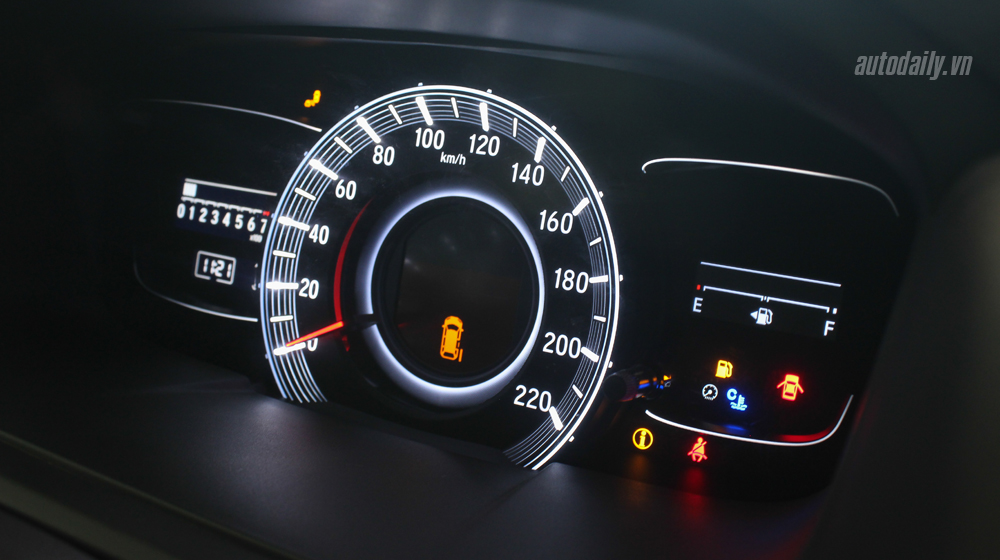 Ảnh chi tiết nội thất Honda Odyssey tại đại lý Honda Odyssey (21).JPG