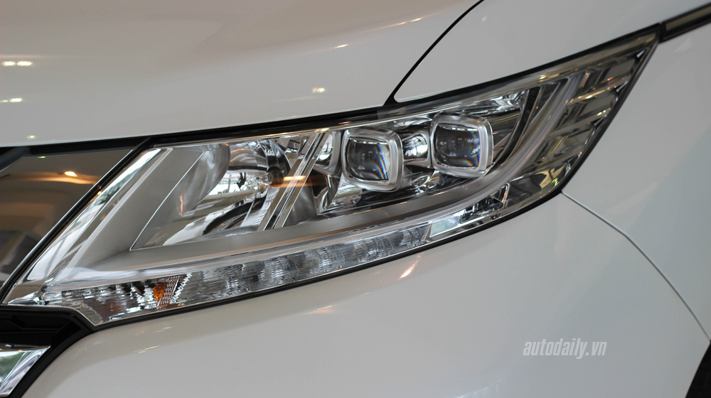 Chi tiết ngoại thất Honda Odyssey tại đại lý Honda Odyssey (6).JPG