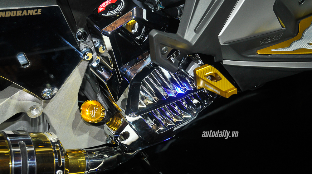 Ảnh chi tiết Honda Air Blade trang bị gói phụ kiện Endurance Racing Honda_AB_Endurance (15).jpg