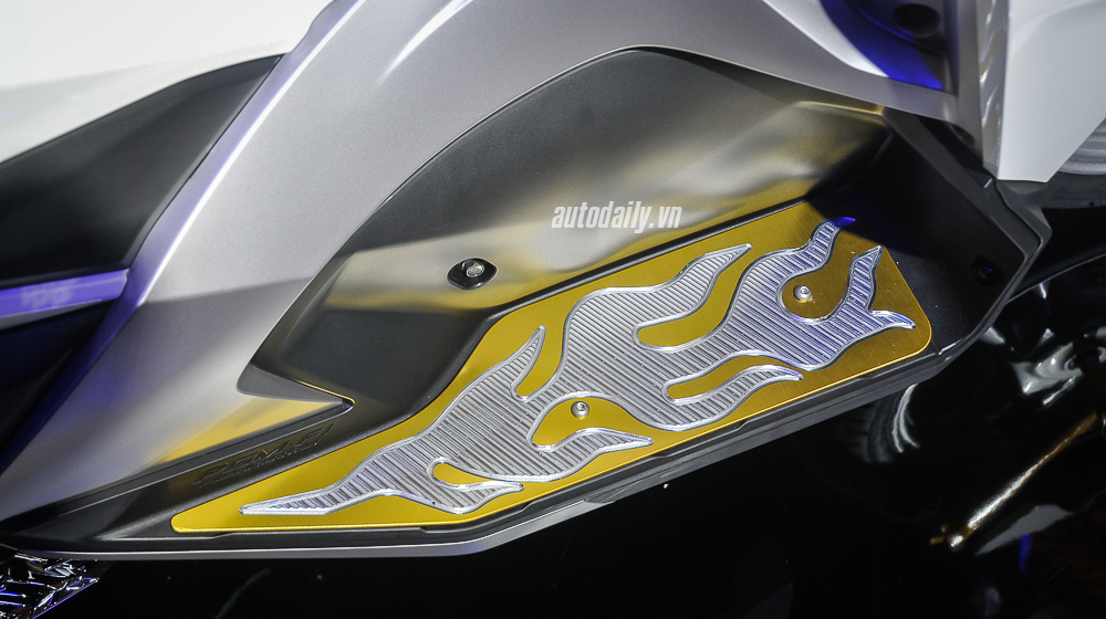 Ảnh chi tiết Honda Air Blade trang bị gói phụ kiện Endurance Racing Honda_AB_Endurance (4).jpg