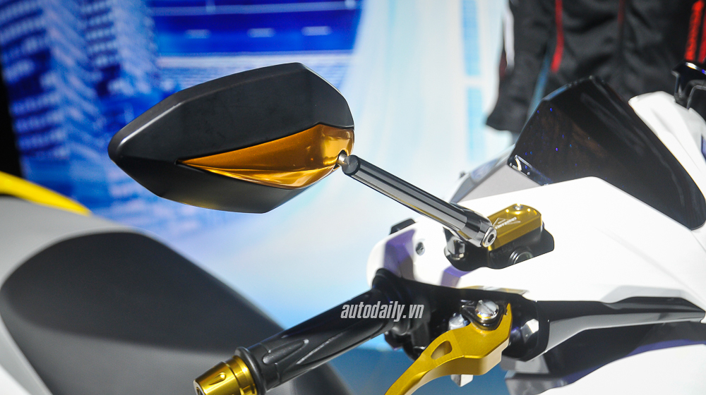 Ảnh chi tiết Honda Air Blade trang bị gói phụ kiện Endurance Racing Honda_AB_Endurance (7).jpg