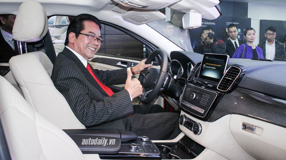 Mercedes GLE và GLE Coupe ra mắt khách hàng Hà Nội Mercedes GLE (5).JPG