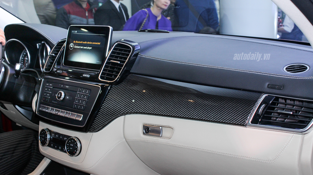 Mercedes GLE và GLE Coupe ra mắt khách hàng Hà Nội Mercedes GLE (6).JPG