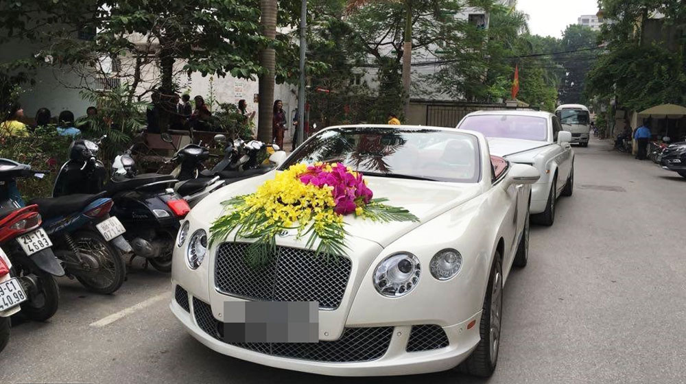 Xe dâu chục tỷ “rước” ca nương Kiều Anh xe-sang-2.jpg