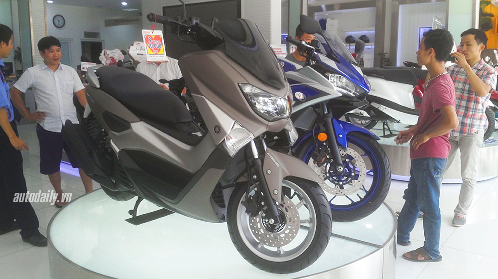 Thị trường xe máy “chạy đua” dịp cuối năm Thi_truong.jpg