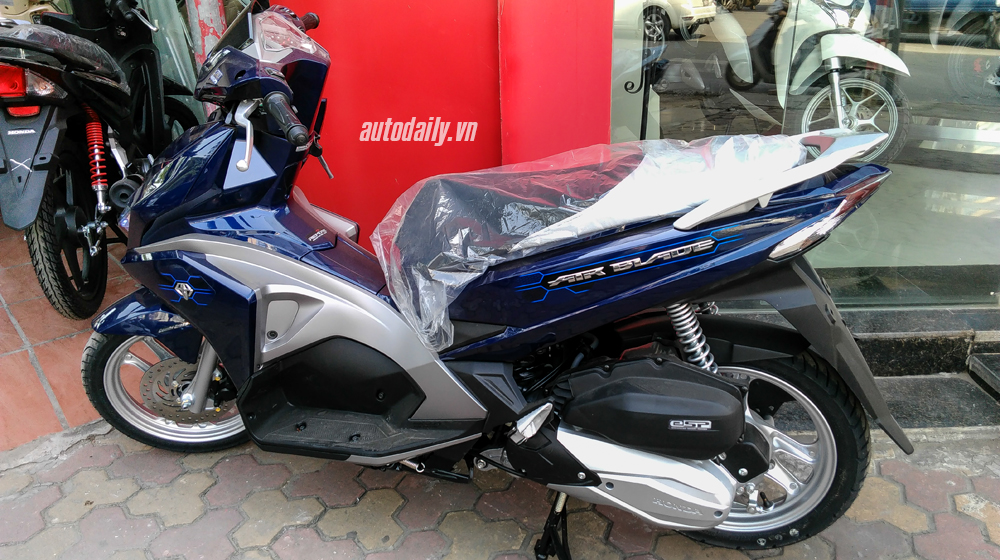 Khan hàng, Honda Air Blade bản cũ tăng giá mạnh giá honda AB (8).JPG