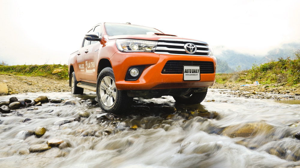 “Rủ” Toyota Hilux đi “nếm” sương Sa Pa Hilux trip (14).jpg