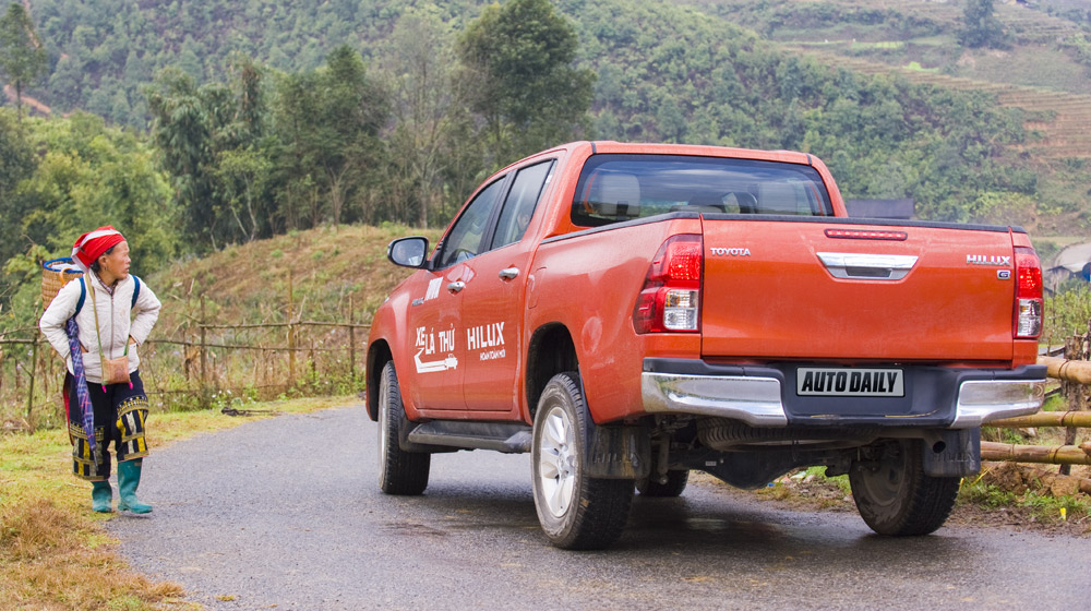 Cùng Toyota Hilux “thưởng thức” văn hóa vùng cao Hilux trip (26).jpg