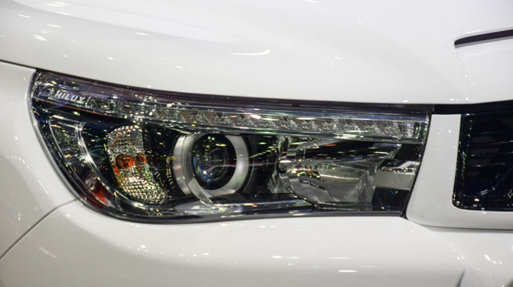 Toyota giới thiệu Hilux Revo TRD concept Toyota_Hilux_Revo_Sport_Concept_ (2).jpg