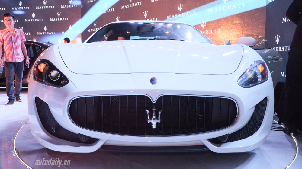 Cận cảnh Maserati GranTurismo Sport chính hãng vừa về Việt Nam Maserati_Granturismo_S(29)-1.jpg