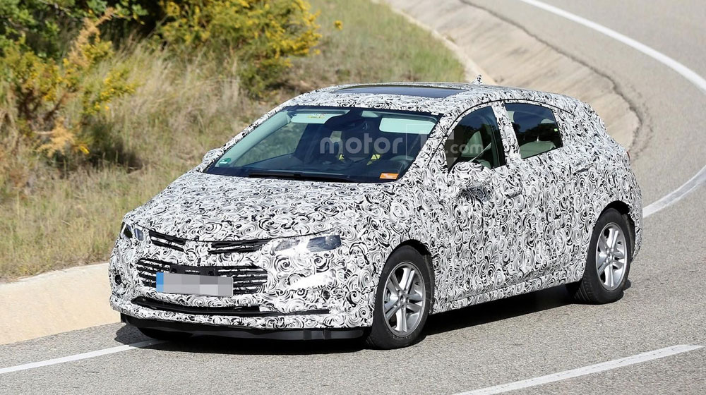 Chevrolet Cruze 2017 hatchback lộ diện trên đường thử chevrolet-cruze-hatchback (1).jpg