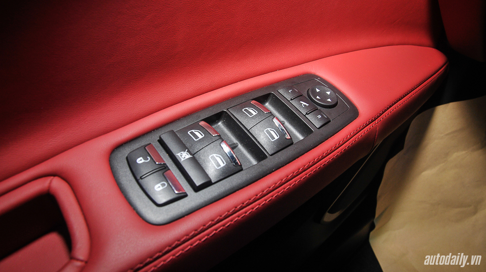 Ảnh chi tiết Maserati Quattroporte chính hãng đầu tiên tại Việt Nam Maserati_Quattroporte (2).jpg