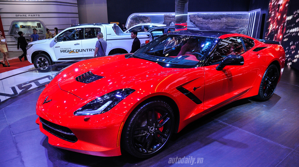 11 tháng, ôtô nhập khẩu tăng gần gấp đôi Chevrolet Corvette (7).jpg