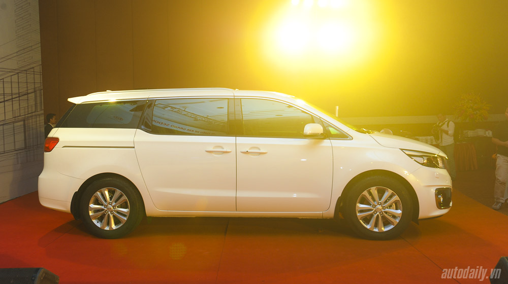 Kia Sedona và Honda Odyssey: Mở đầu cuộc đua phân khúc Minivan Kia Sedona (8).jpg