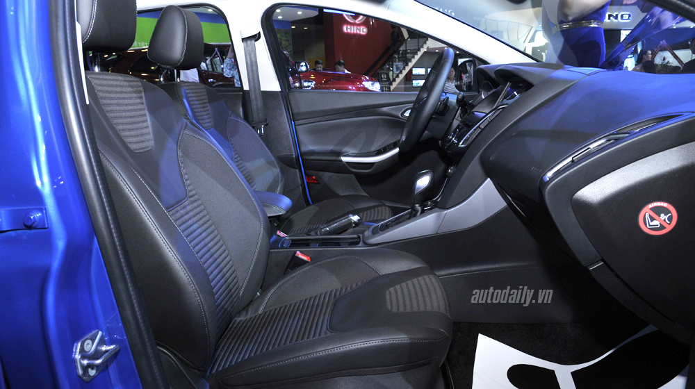 Ảnh chi tiết Ford Focus 2016 Ford Focus  (10).JPG