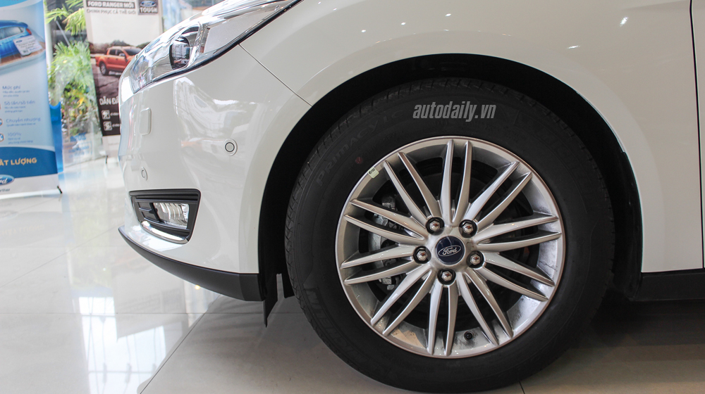 Ảnh chi tiết Ford Focus 2016 Ford Focus  (14).JPG