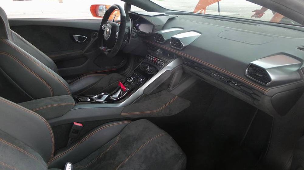 Thêm siêu bò Lamborghini Huracan màu cam về Việt Nam Lamborghini Huracan (3).jpg