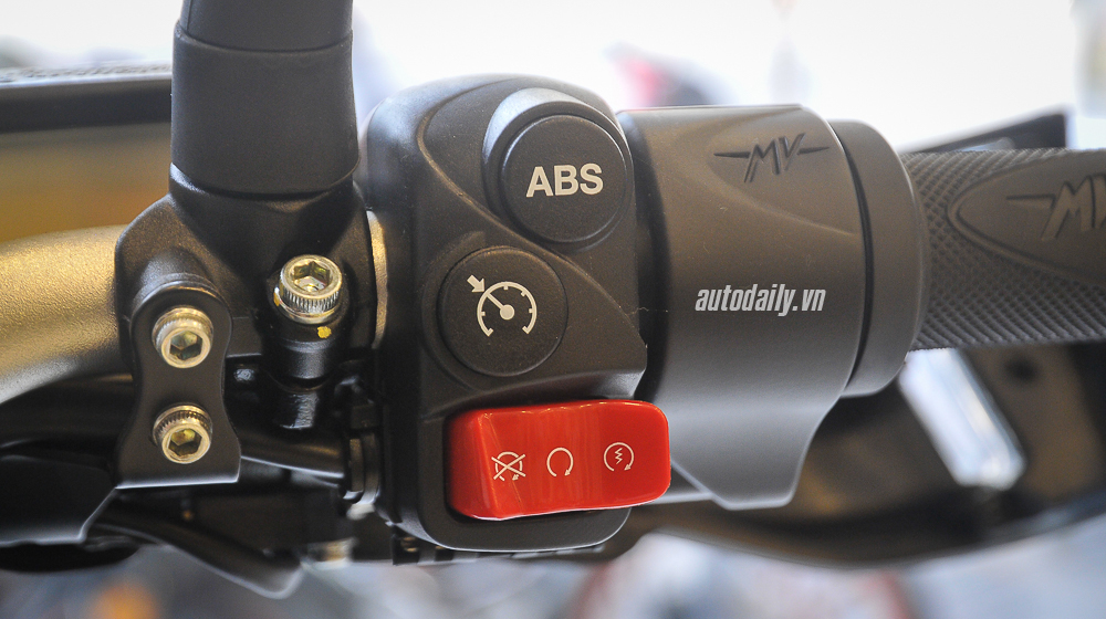 Ảnh chi tiết MV Agusta Turismo Veloce 800 Edition 1 tại Việt Nam MV_Agusta_Turismo_Veloce_800_Lusso (5).jpg