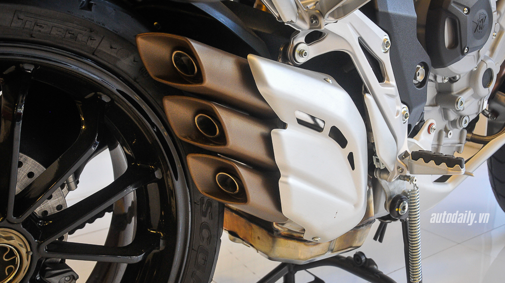 Ảnh chi tiết MV Agusta Turismo Veloce 800 Edition 1 tại Việt Nam MV_Agusta_Turismo_Veloce_800_Lusso (9).jpg