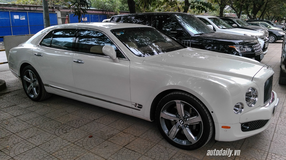 Ảnh Bentley Mulsanne Speed 2015 đầu tiên tại Việt Nam bentley mulsanne speed 2015 (14).JPG