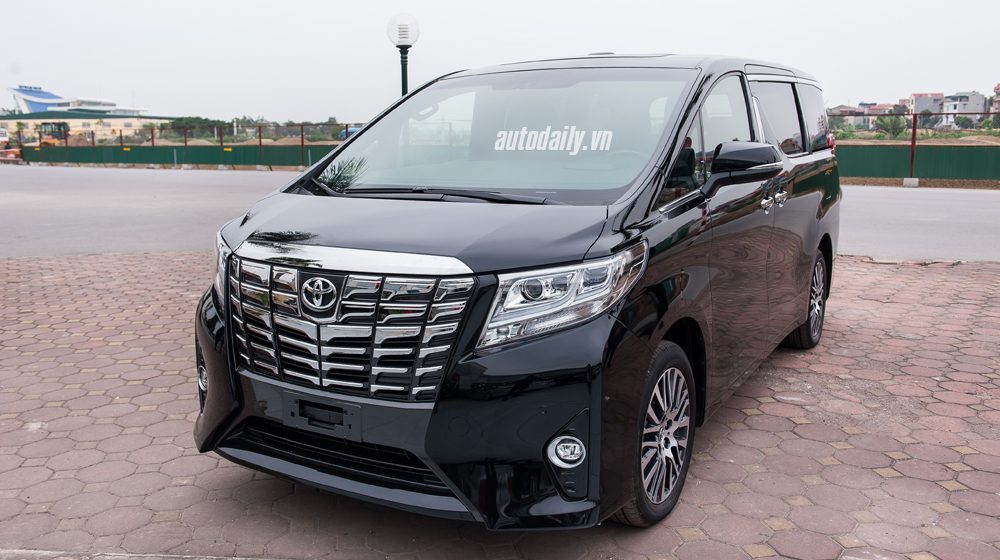 Ảnh chi tiết ngoại thất Toyota Alphard 2016 tại Hà Nội