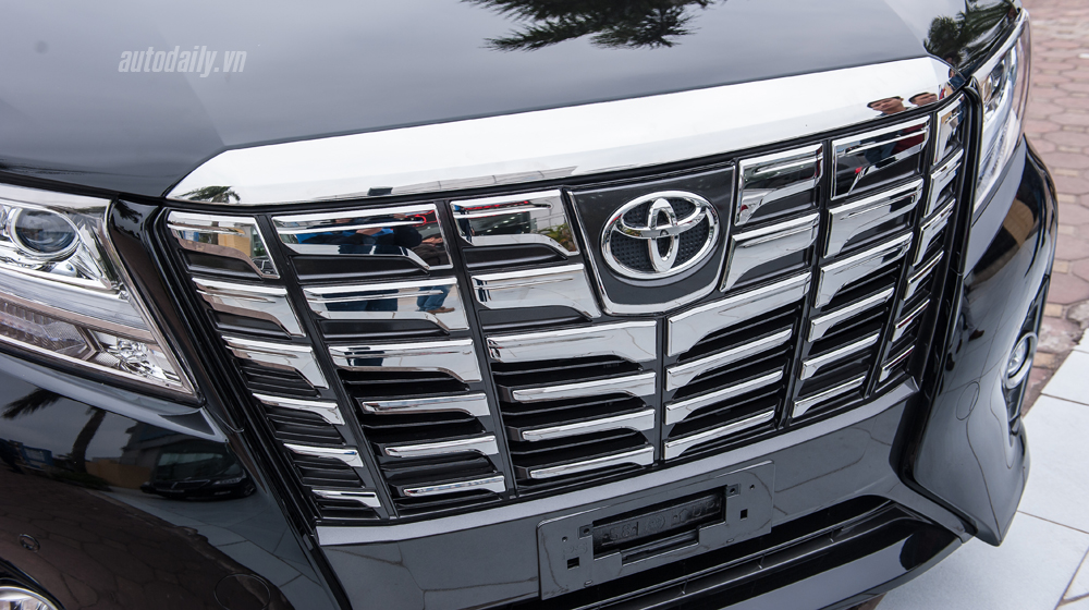 Ảnh chi tiết ngoại thất Toyota Alphard 2016 tại Hà Nội Toyota Alphard 2016 (14).jpg
