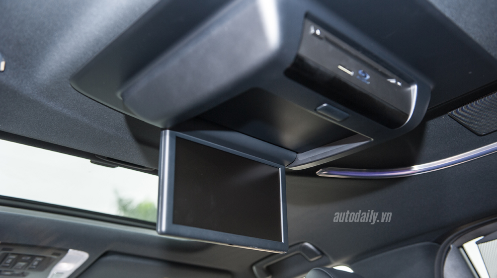 Ảnh chi tiết nội thất Toyota Alphard 2016 tại Hà Nội Toyota Alphard 2016 (26).jpg