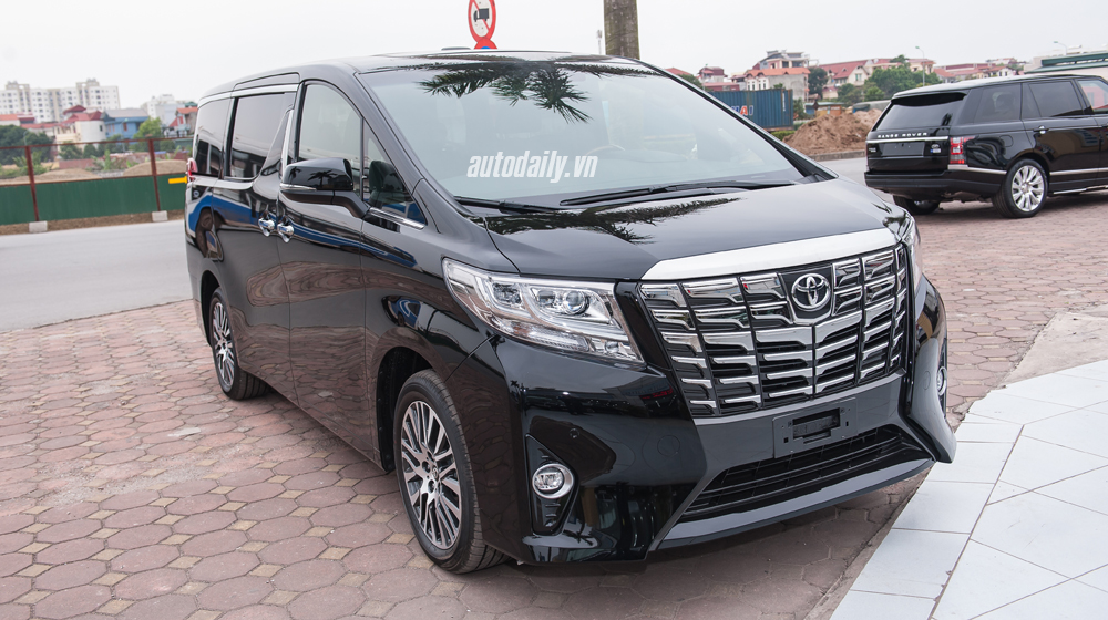 Soi chi tiết “chuyên cơ mặt đất” Toyota Alphard 2016 tại Hà Nội Toyota Alphard 2016 (8).jpg