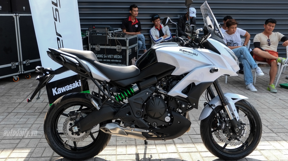 Soi chi tiết Kawasaki Versys 650 ABS 2016 tại Việt Nam Kawasaki_Versys650_ABS_2016 (14).jpg
