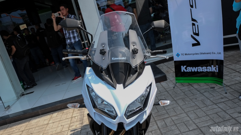 Soi chi tiết Kawasaki Versys 650 ABS 2016 tại Việt Nam Kawasaki_Versys650_ABS_2016 (20).jpg