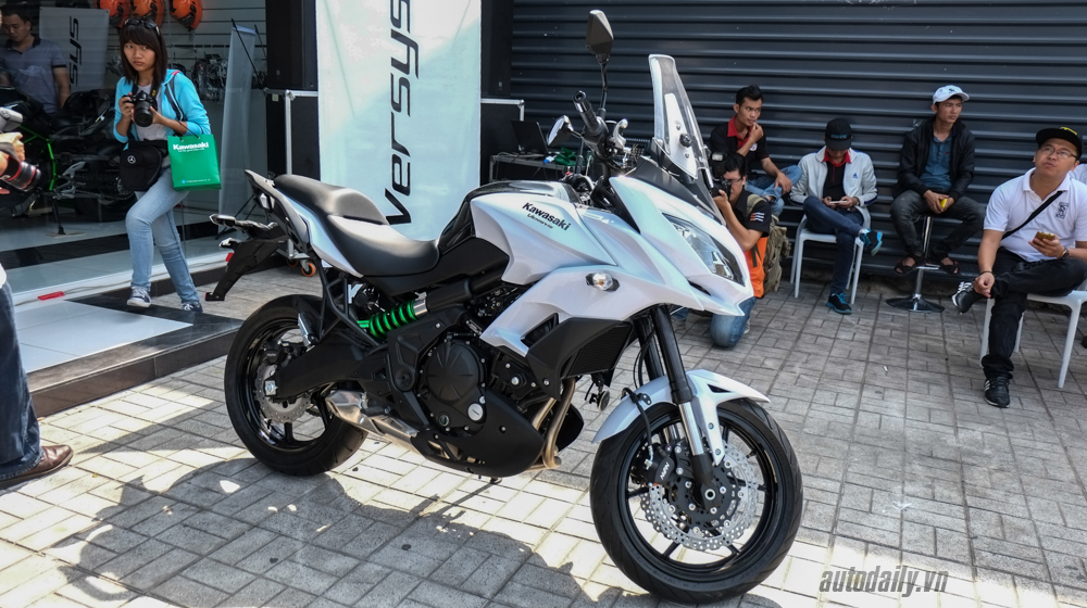 Soi chi tiết Kawasaki Versys 650 ABS 2016 tại Việt Nam Kawasaki_Versys650_ABS_2016 (9).jpg