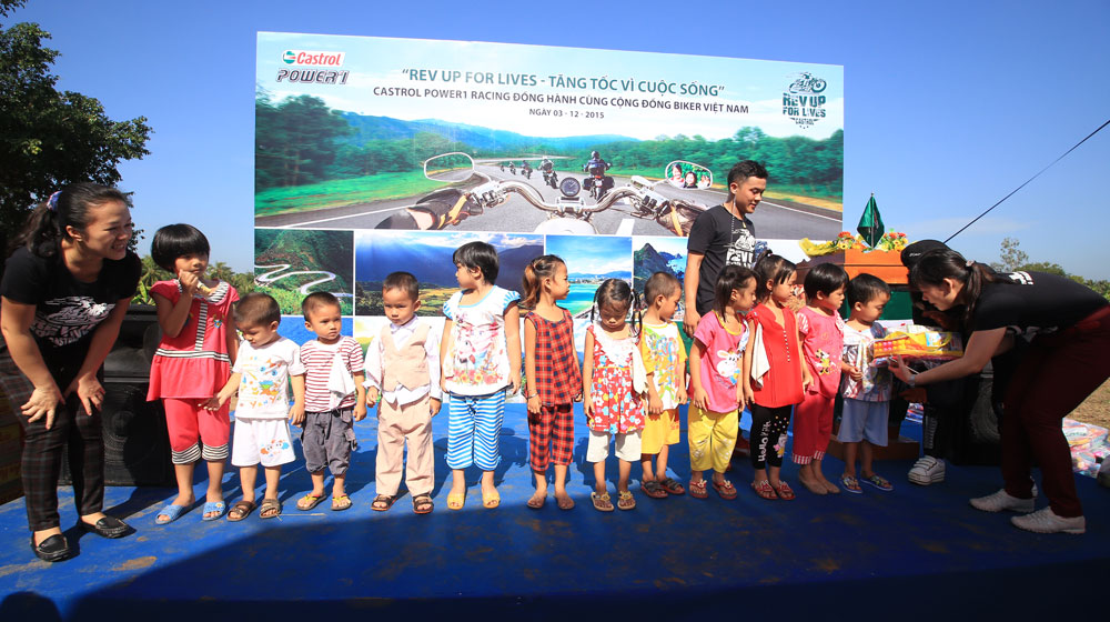 Castrol POWER1 Racing đem những điều tốt đẹp đến với cộng đồng castrol (4).jpg