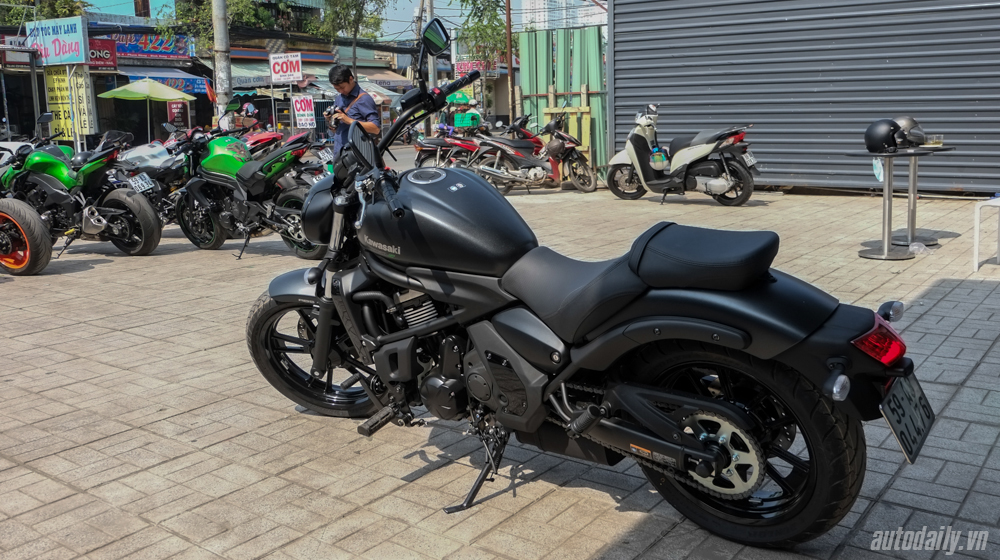 Chi tiết Kawasaki Vulcan S ABS chính hãng tại Việt Nam Kawasaki_VulcanS_ABS_2016 (21).jpg