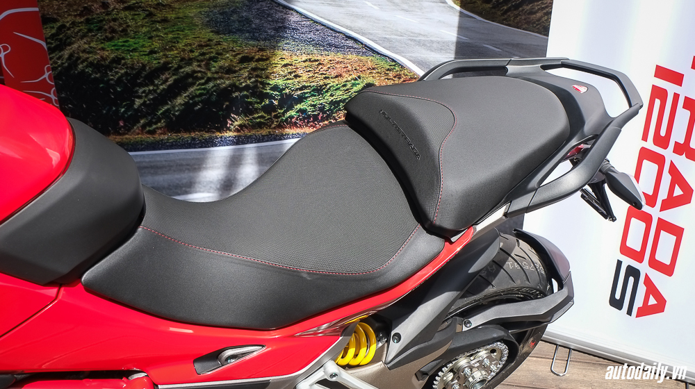 Khám phá môtô Ducati Multistrada 1200S chính hãng tại Việt Nam Ducati Multistrada 1200 (12).jpg