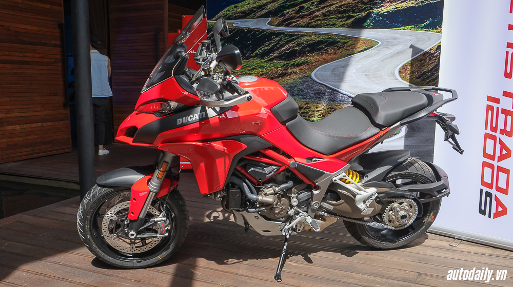 Khám phá môtô Ducati Multistrada 1200S chính hãng tại Việt Nam Ducati Multistrada 1200 (16).jpg