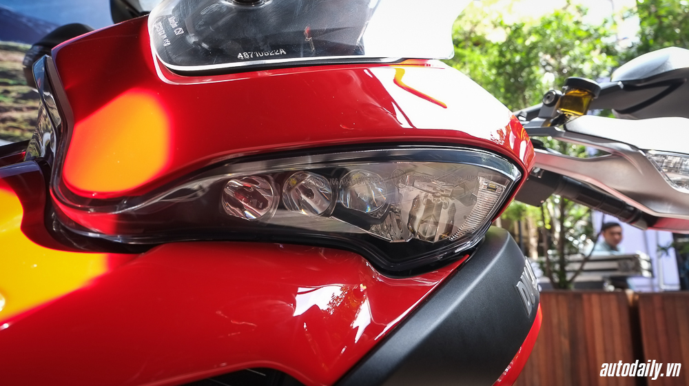 Khám phá môtô Ducati Multistrada 1200S chính hãng tại Việt Nam Ducati Multistrada 1200 (17).jpg